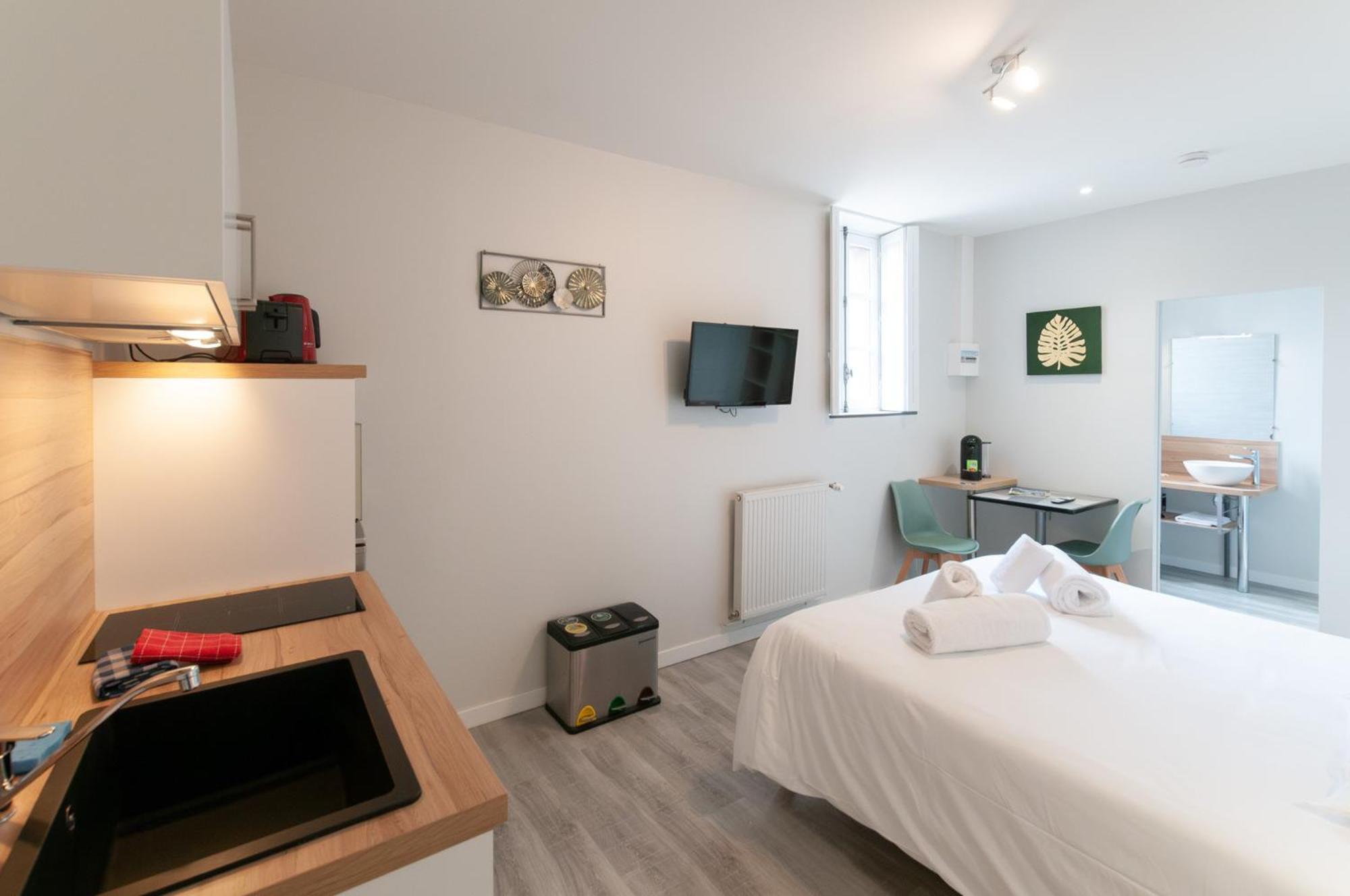 Malicorn' Appart-Hotel Malicorne-sur-Sarthe Стая снимка