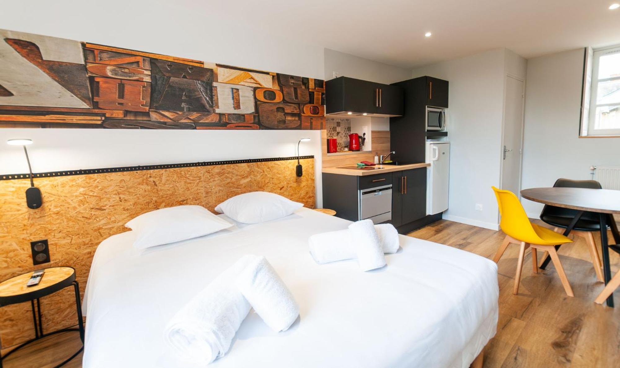 Malicorn' Appart-Hotel Malicorne-sur-Sarthe Стая снимка